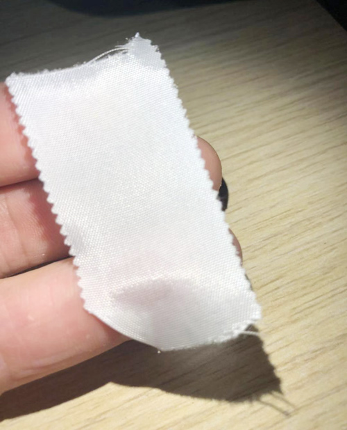 絲綢膠帶